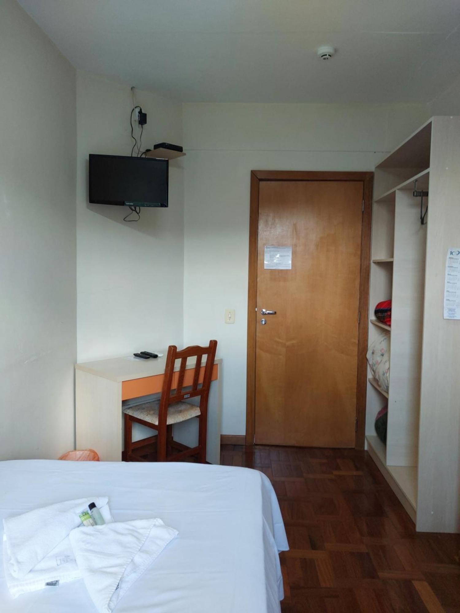 Casa Santa Cruz Hotel Passo Fundo Ngoại thất bức ảnh