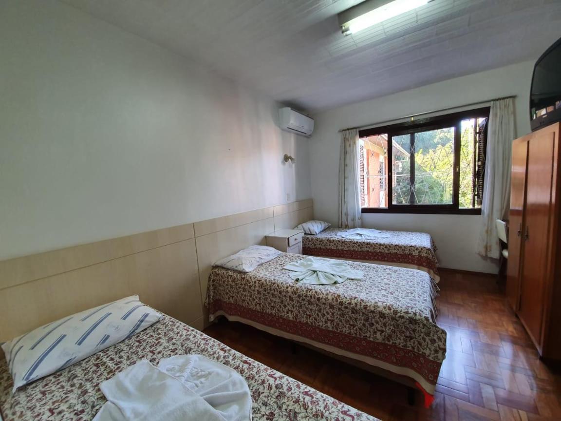 Casa Santa Cruz Hotel Passo Fundo Ngoại thất bức ảnh